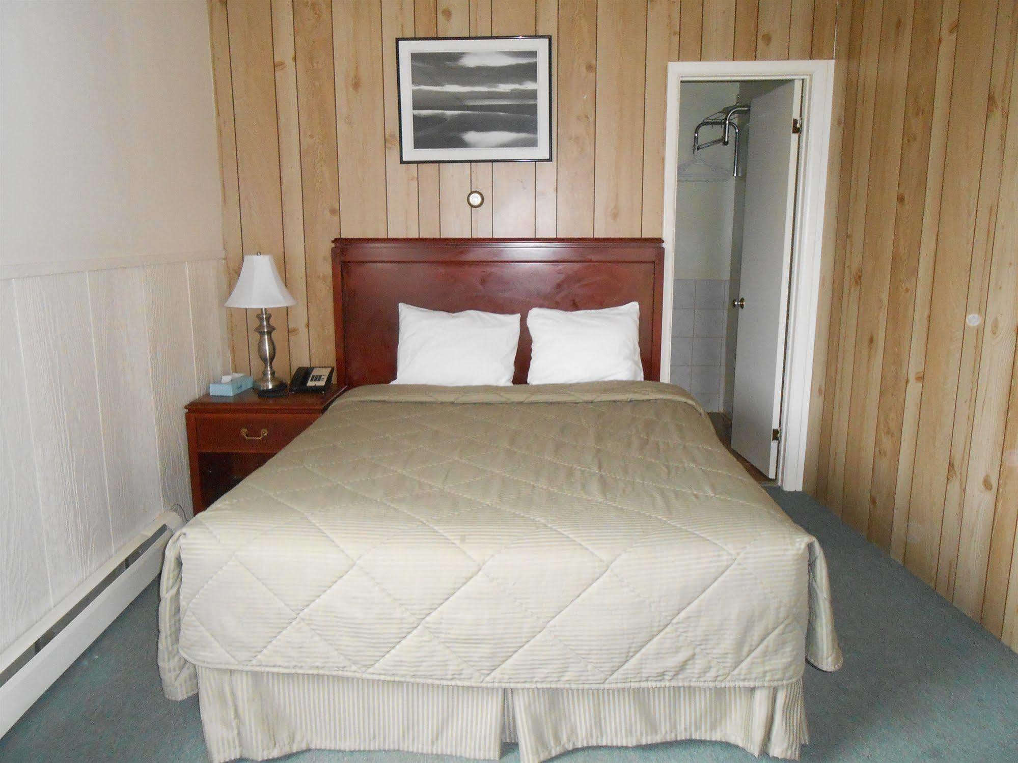 Aquarius Motel パース エクステリア 写真