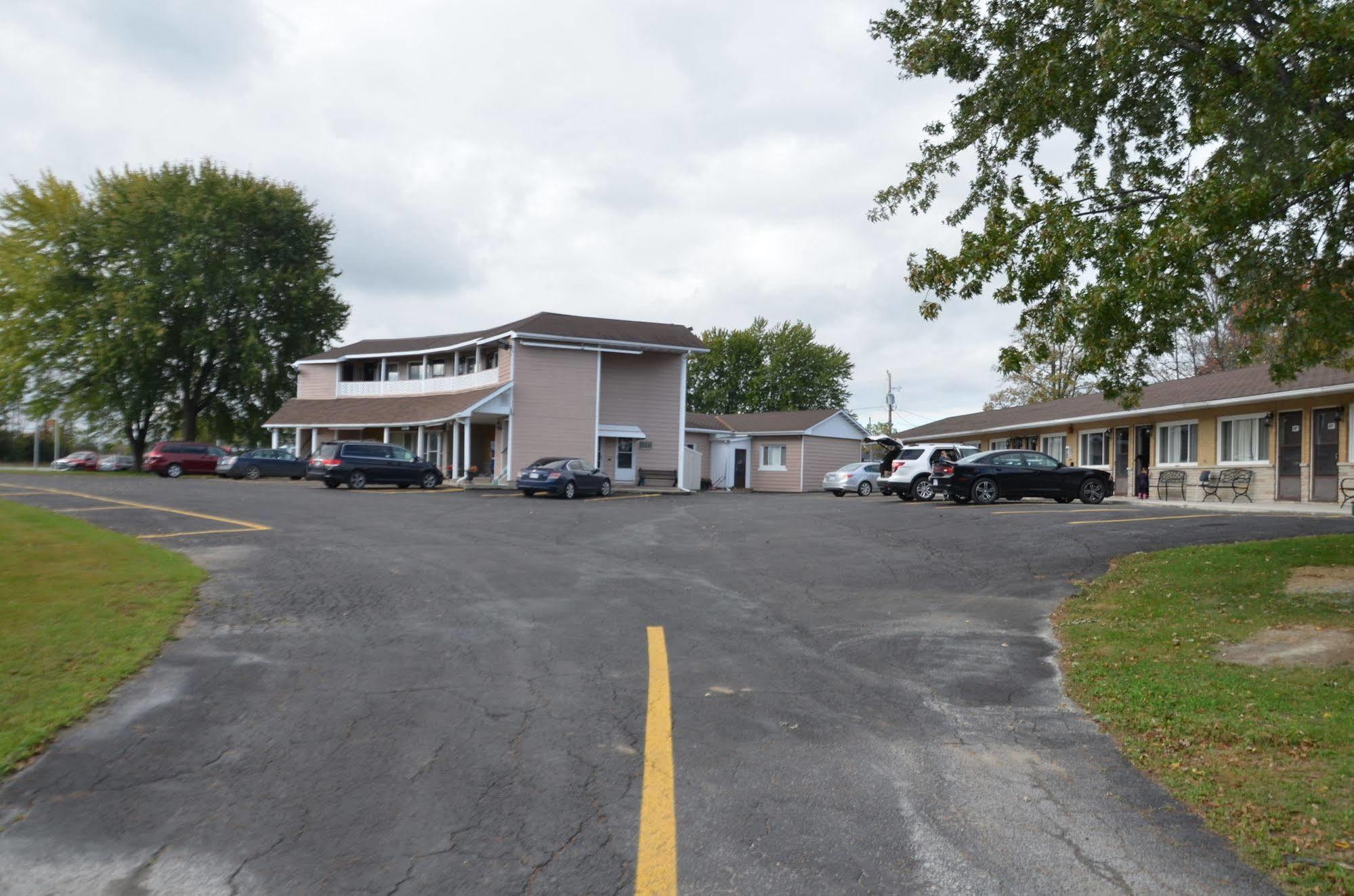 Aquarius Motel パース エクステリア 写真